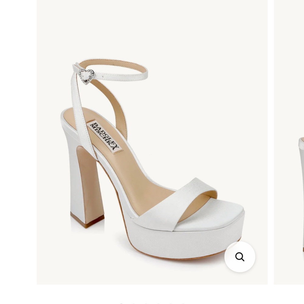 Badgley Mischka Shimmery White Platform Ankle-Strap Sandals NBW